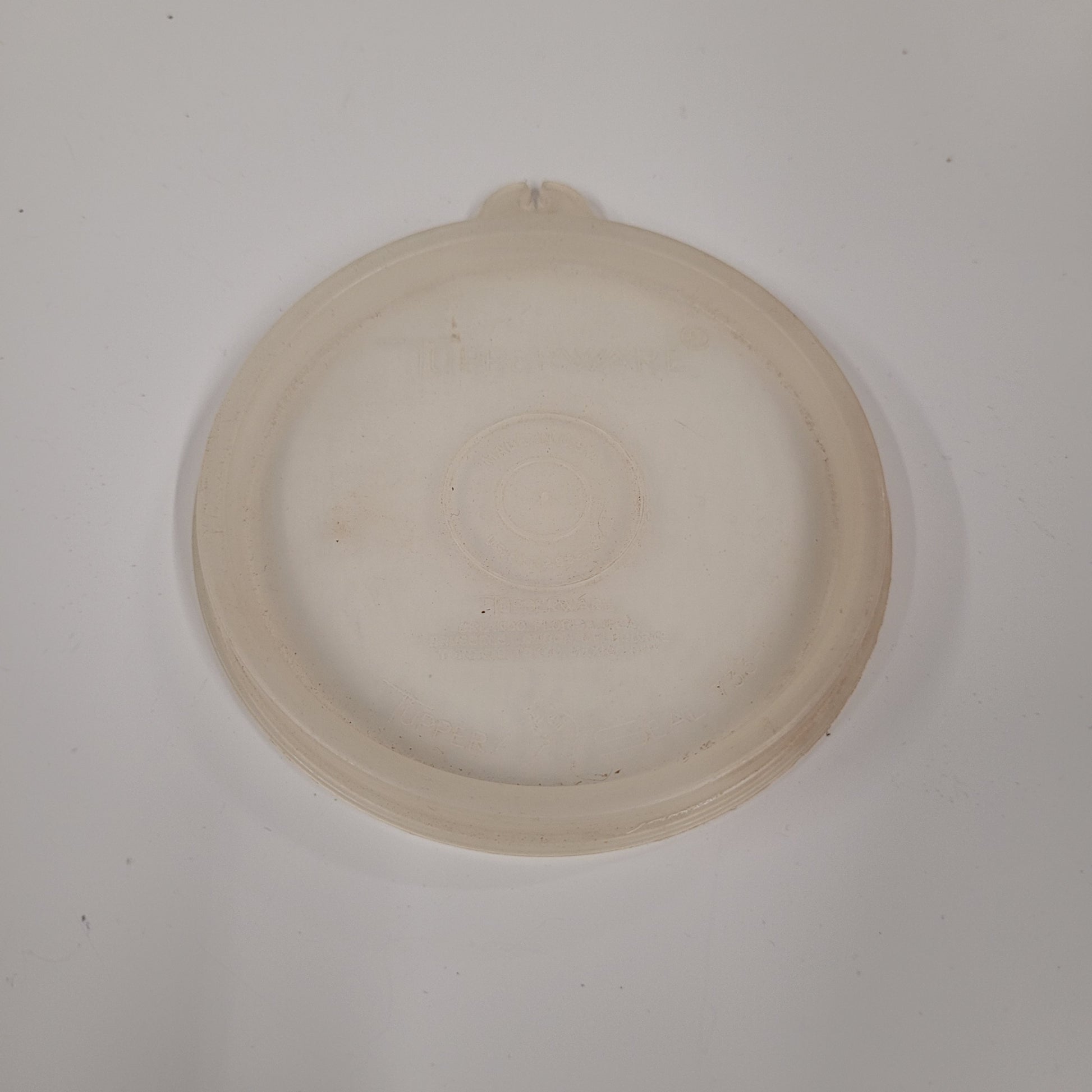 Vintage Tupperware 4" Replacement Lid 733-1