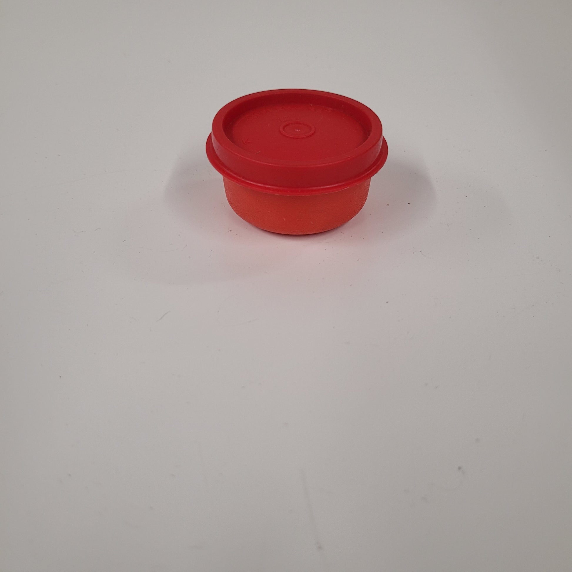 Vintage Red Tupperware Tiny Dip Cup With Lid 1463-8