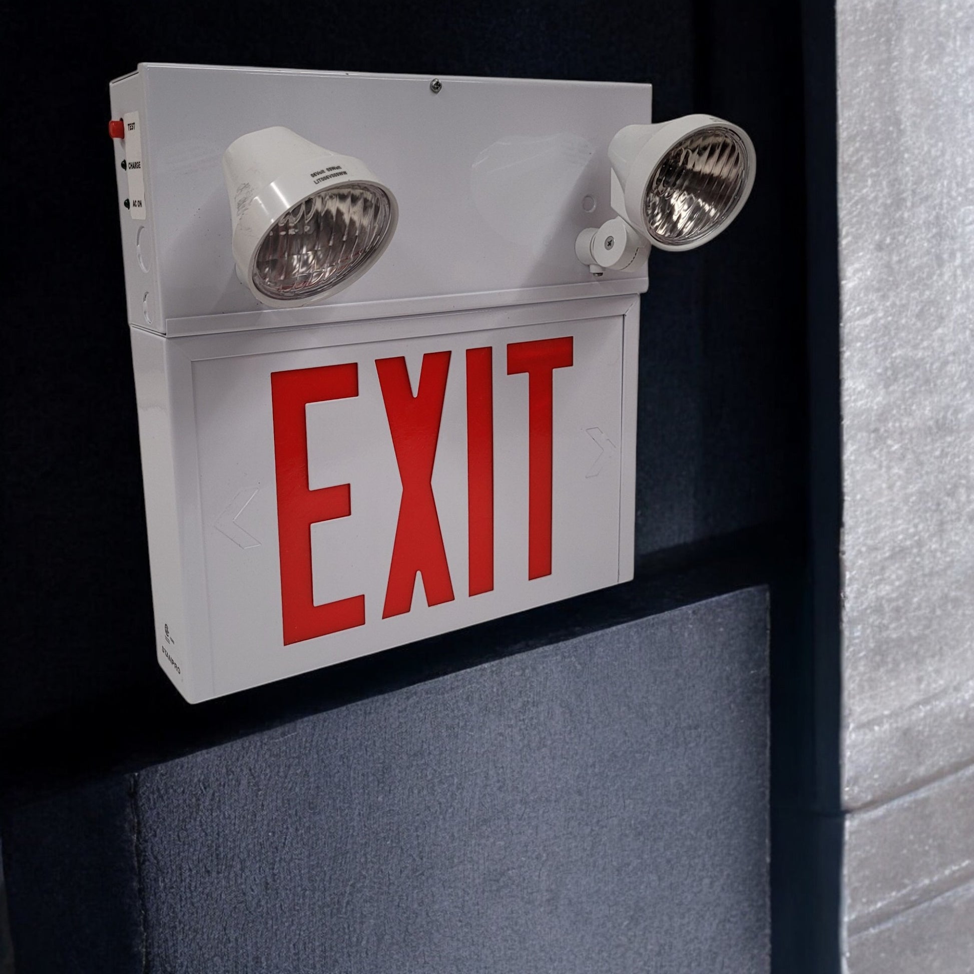 New Stanpro Hardwired Combination Exit Sign Running Man Sign And Lights