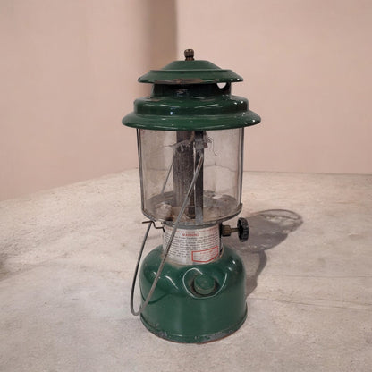 Vintage Green Coleman Dual Mantle Lantern Model No 220k 1982 Made in Kansas