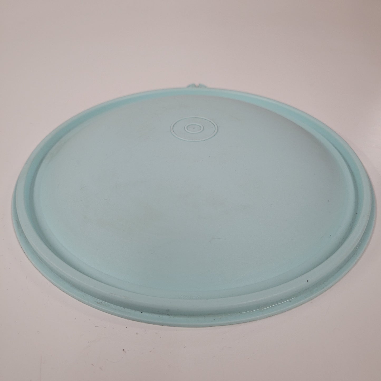 Vintage Tupperware Light Blue Lid 1425-4