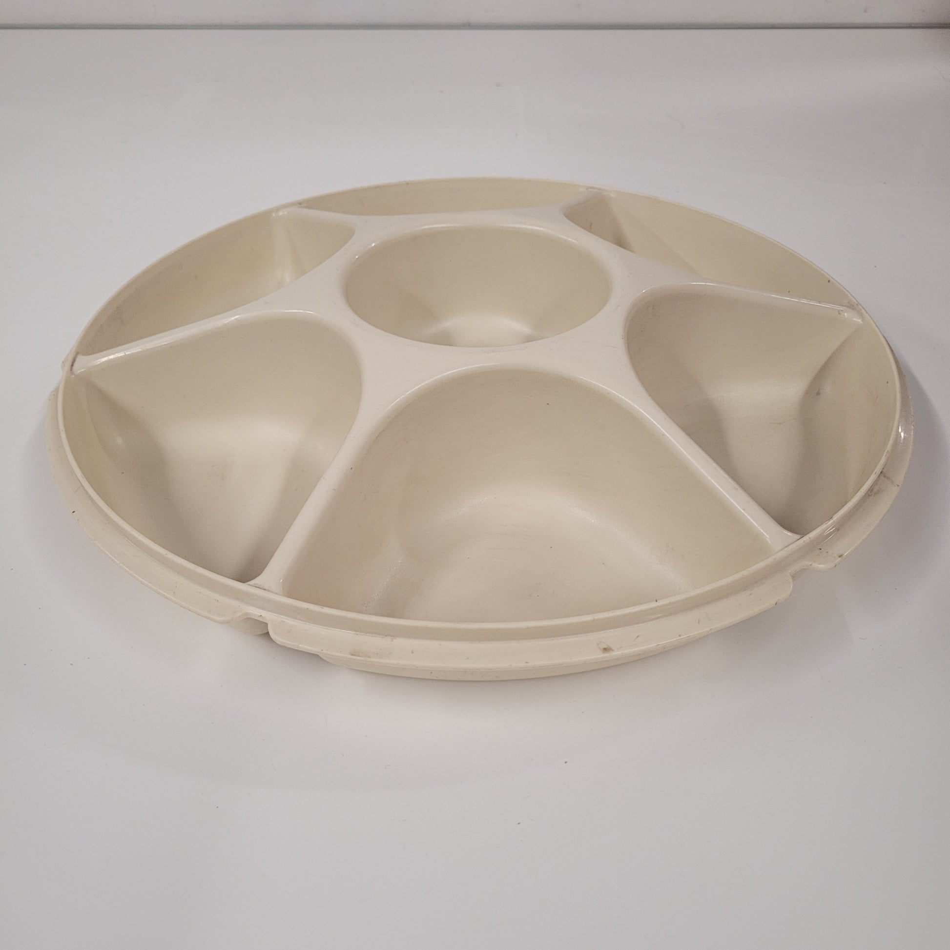 Vintage Almond Tupperware Serve Center Replacement Base 1665-4