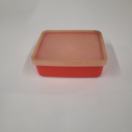 Vintage Small Red Tupperware Snack Keeper With Lid 1516-1