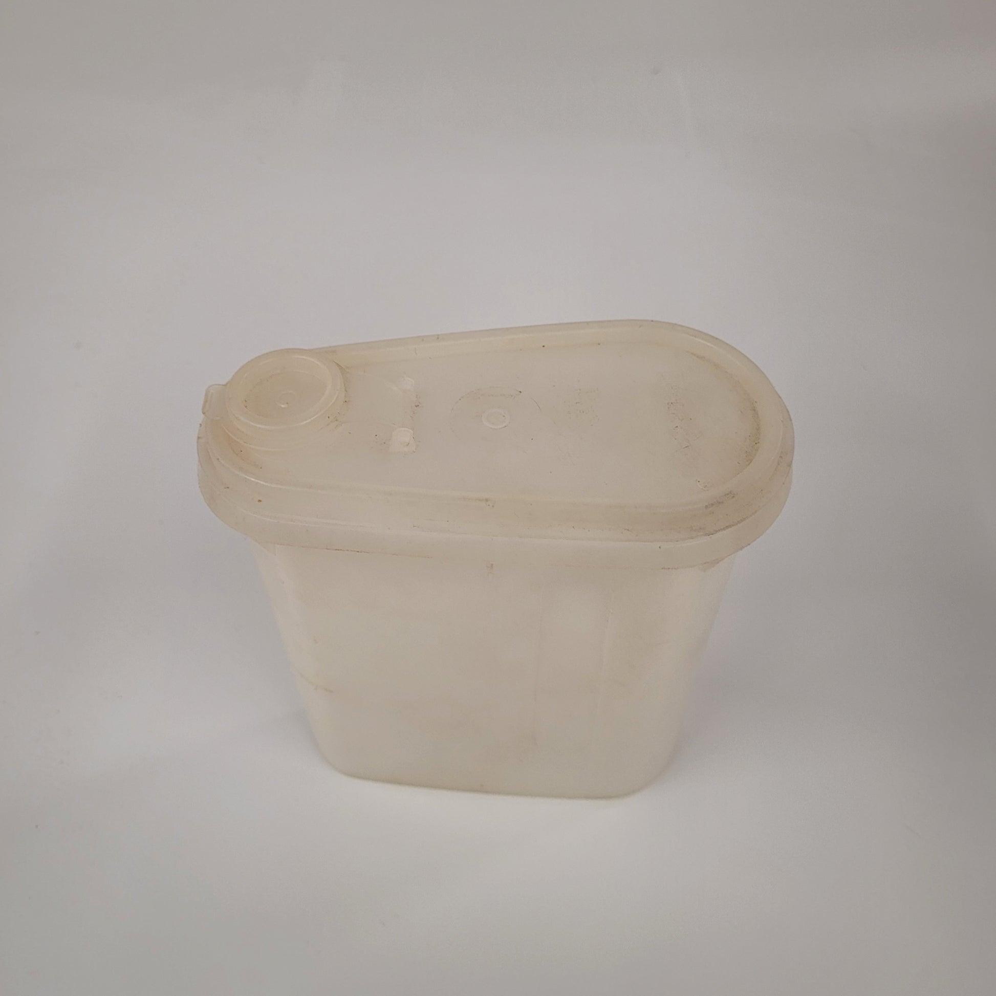 Vintage Tupperware Clear Store-N-Pour Container 752-2 With Lid