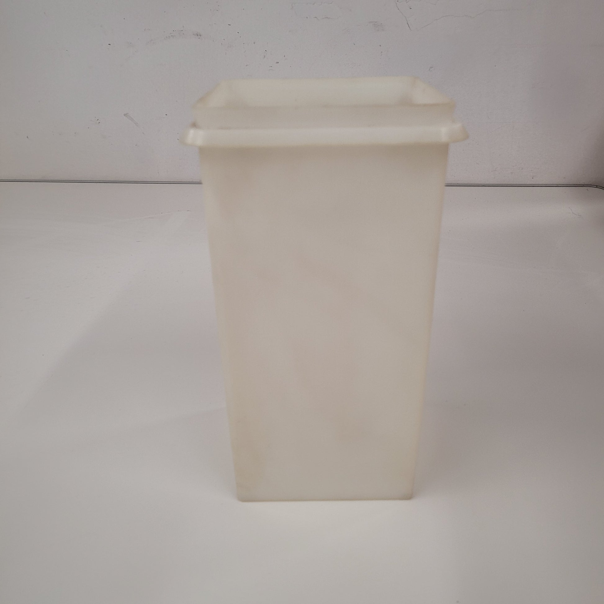 Vintage White Tupperware Tall Storage Container Replacement 1314-4