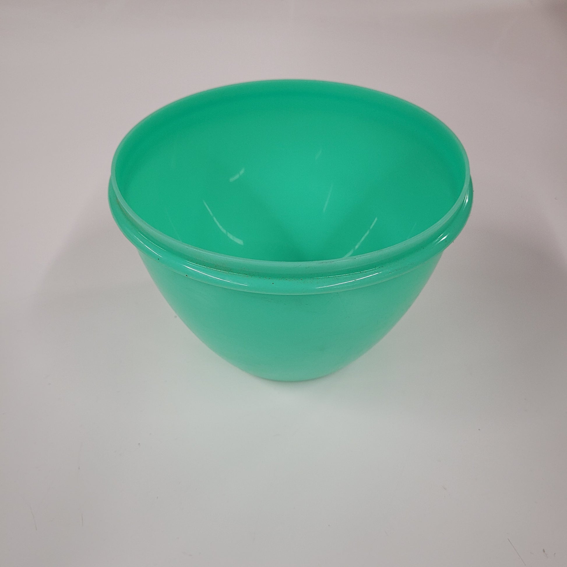 Vintage Green Tupperware Crisp It Crisper No Lid 679-7