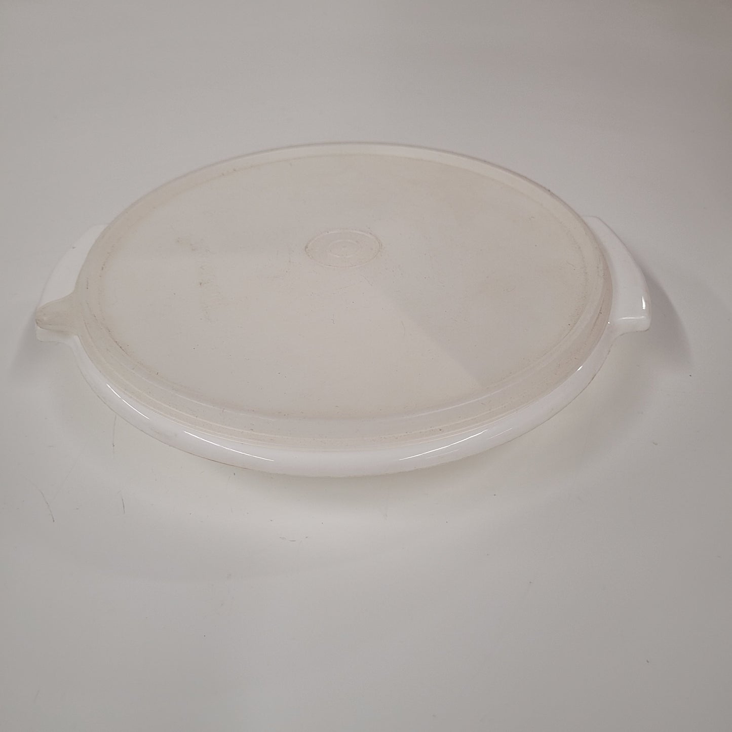 Vintage Tupperware White Small Round Divided Dish With Handle And Lid