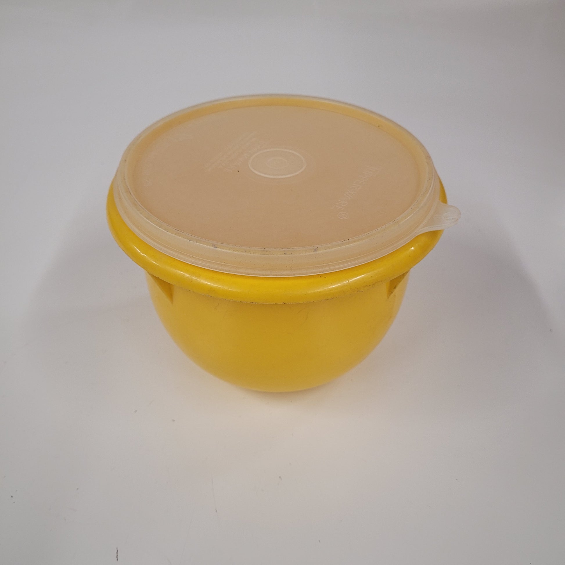 Vintage Yellow Tupperware Bowl With Lid 270-6