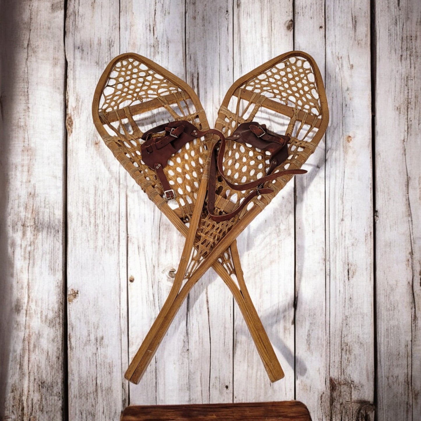 Village Huron Made In Canada Snow Shoes