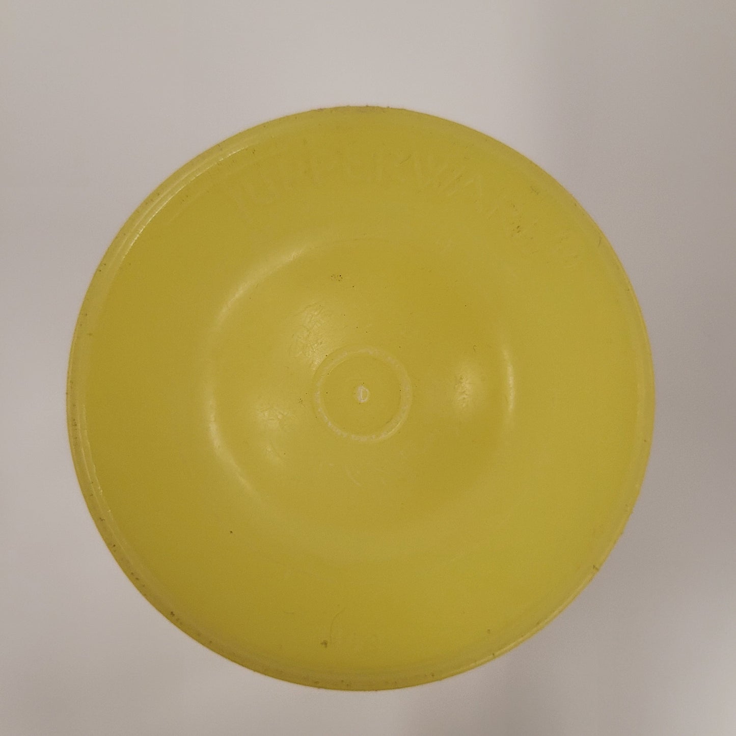 Vintage Tupperware Yellow Shaker 3 Piece Set 844-1