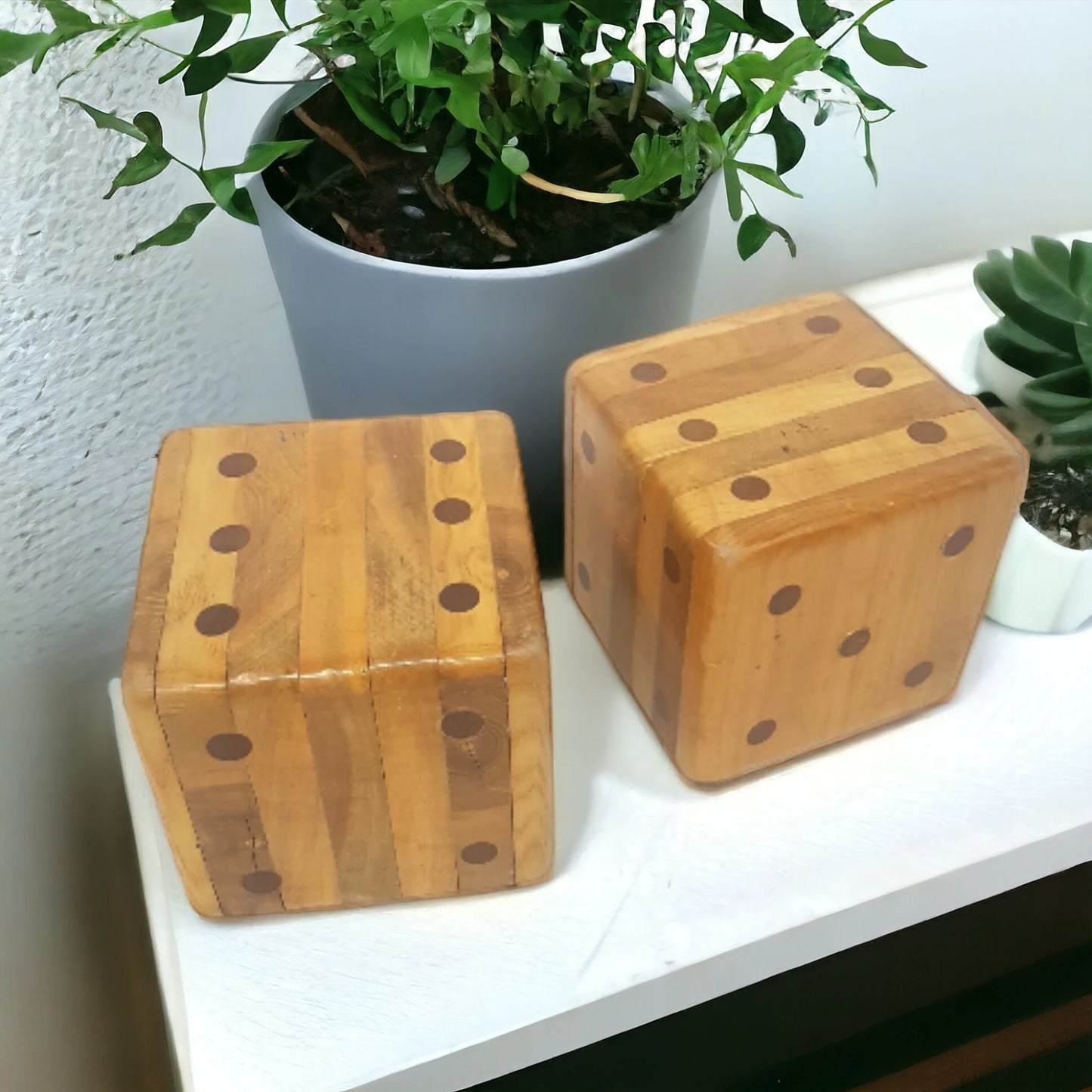 oversized novelty dice 