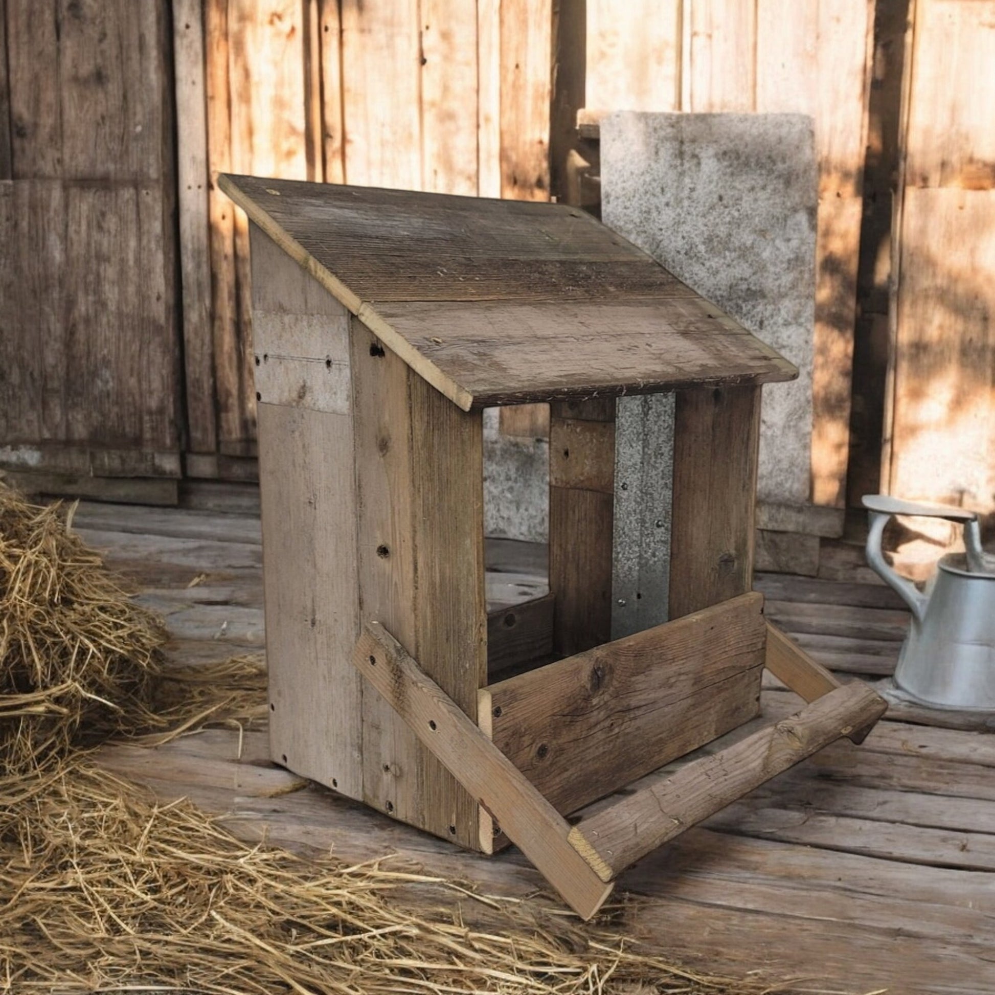 wooden chicken nesting box 