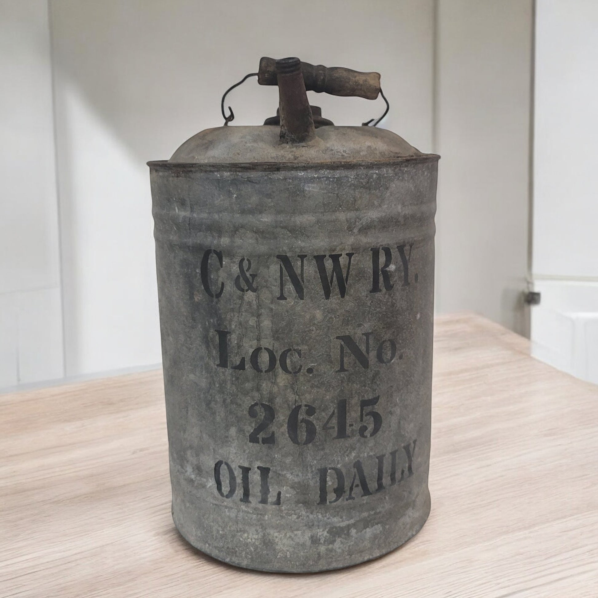 Chicago & North Western Railway Oil Can